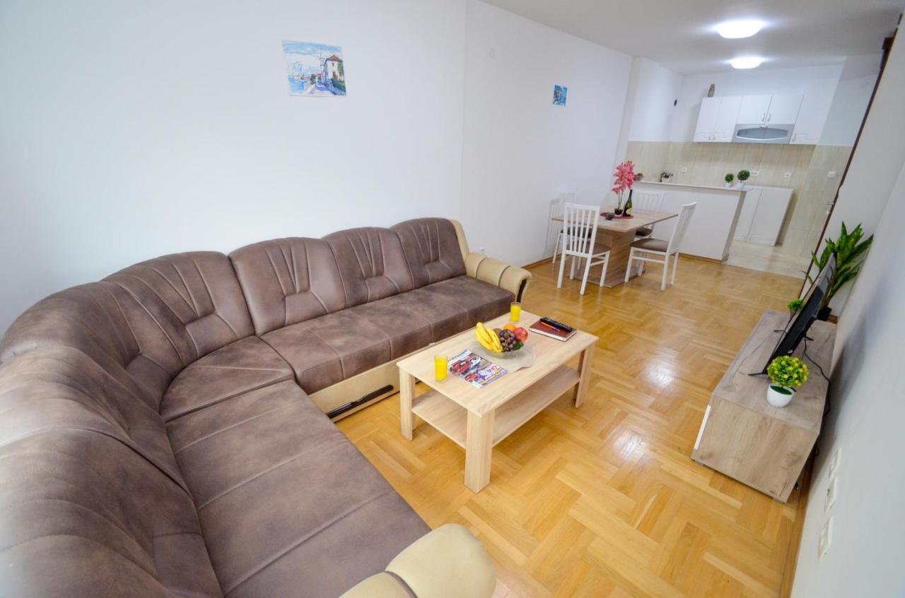 City Center Kotor - Garage Parking Included 외부 사진