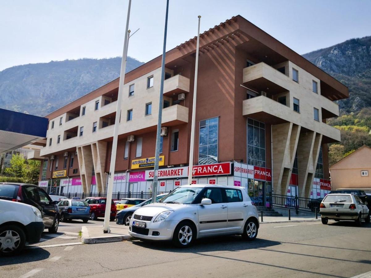 City Center Kotor - Garage Parking Included 외부 사진